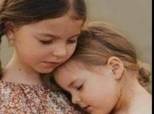 إلى من نبضتْ معي في رحم أمي …