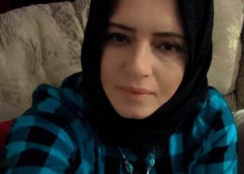 بــلا وطــن  …