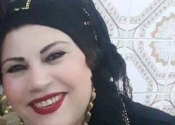 تحت الياسمنة في اليل …