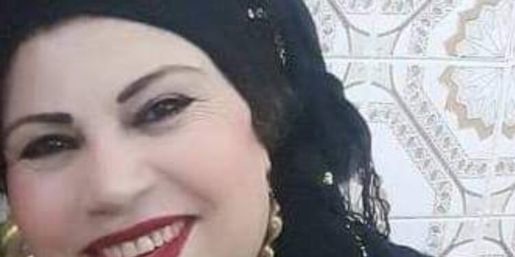 تحت الياسمنة في اليل …