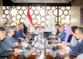 وزيرة البيئة تلتقي عددا من المستثمرين  لتحويل المخلفات إلى طاقة