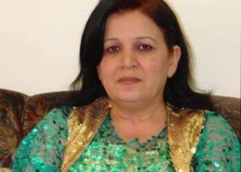 أنا آتٍ إليكِ