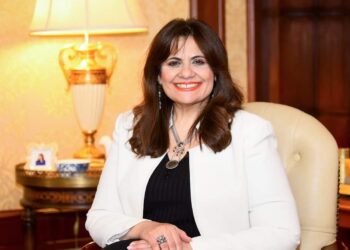 وزيرة الهجرة تتلقى رسائل شكر من الطلاب المصريين بالسودان