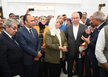 وزيرة التضامن والسفير الكندي  يفتتحان قاعة تدريب «الفاو» بالمنيا