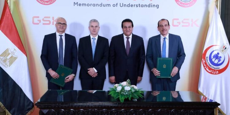 وزير الصحة يشهد توقيع مذكرة تفاهم مع شركة” GSK