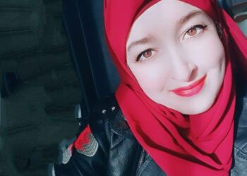 البَيْنُ لا يُنهِي المحبةَ