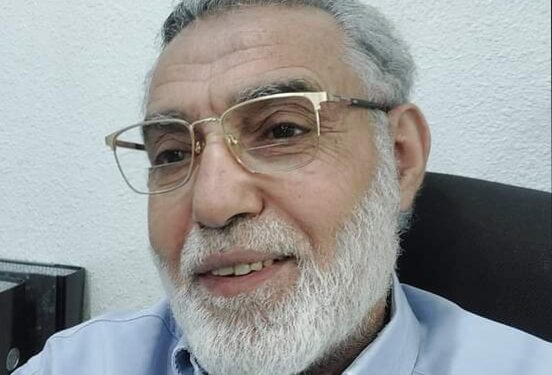 خربشات على بحر الرمل…