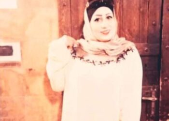 في لحظة ما …