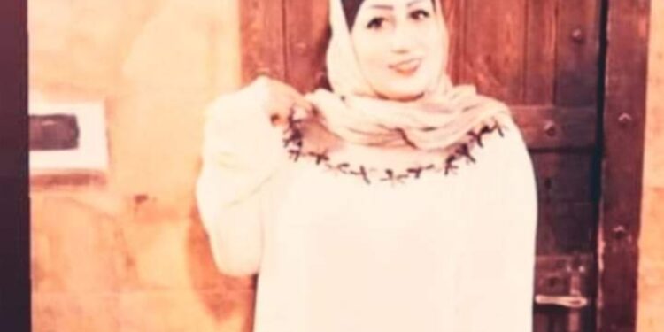 في لحظة ما …