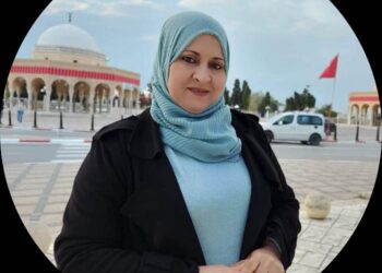 ” سيبوا الناس في حالها “