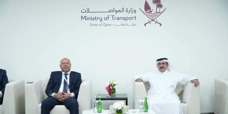 وزير النقل يلتقي نظيره القطري لبحث التعاون في مجالات النقل المختلفة