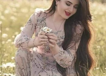 مـيـن أنــا  … ؟!