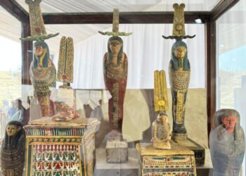 اكتشاف أكبر ورشة للتحنيط فى سقارة …