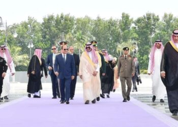 السيسي يشارك في الدورة ٣٢ للقمة العربية بالسعودية …