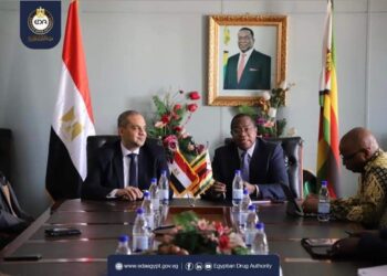 رئيس هيئة الدواء المصرية يقوم بزيارة رسمية لدولة زيمبابوي