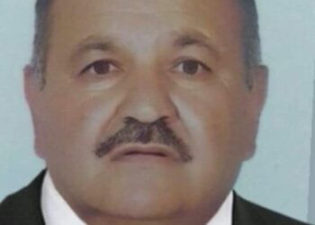 ومن كان الخلود له مقر …