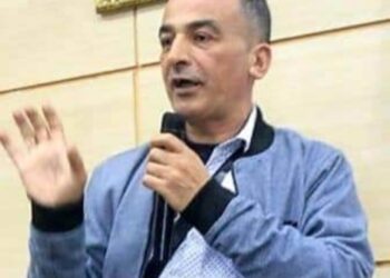 كَلامٌ يُشْتَرى …