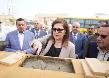 وزيرة التخطيط والتنمية الاقتصادية تضع حجر الأساس لمركز خدمات مصر بالعريش