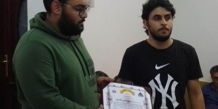 جهاز تنفيذ مشروع إدارةالنهر الصناعي يكرم أسرة المرحوم المهندس محمد فتحى القنطرى