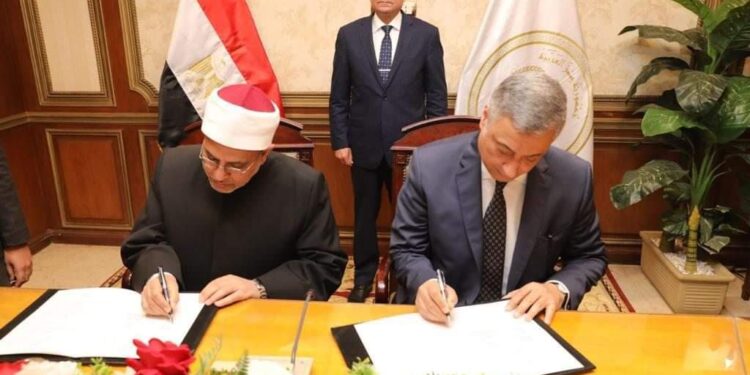 وزير العدل يشهد توقيع بروتوكول تعاون بين وزارة العدل وجامعة الأزهر