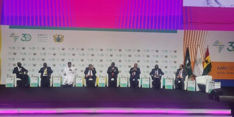 وزير المالية فى جلسة حول التكامل المالي بأفريقيا …