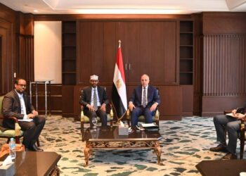 الدكتور سويلم يستقبل وزير الدولة للطاقة والموارد المائية بجمهورية الصومال