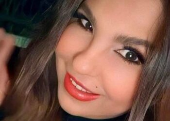 غمـزةُ شمس في وجهِ السحاب …