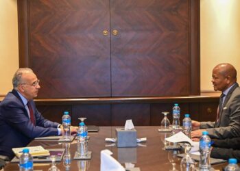 الدكتور سويلم يستقبل وزير المياه والصرف الصحي بجمهورية جنوب افريقيا …