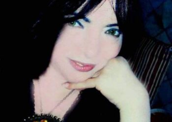 بقلم فراشة الشعر التونسي …..سليمى السرايري  سأرسم على شبّاك الصباح شجرة للعصافير …