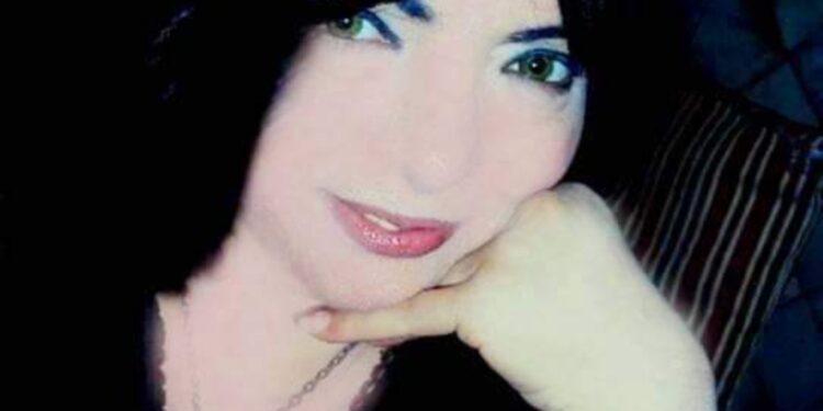 بقلم فراشة الشعر التونسي …..سليمى السرايري سأرسم على شبّاك الصباح شجرة للعصافير …