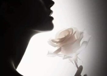 « مش فلسفه » للشاعرة سارة زيادة …