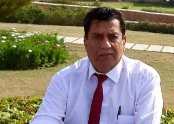 إقرأ ولست بقارئ