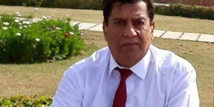 إقرأ ولست بقارئ