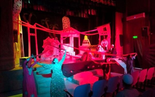 “دم السواقي” على مسرح قصر ثقافة الأقصر  كتب : أشرف كمال 