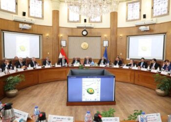 وزير التعليم العالي يرأس اجتماع المجلس الأعلى للجامعات بجامعة قناة السويس