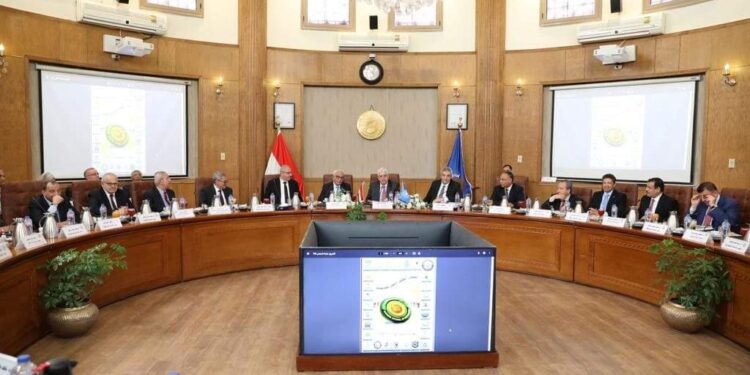 وزير التعليم العالي يرأس اجتماع المجلس الأعلى للجامعات بجامعة قناة السويس