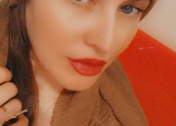 كلما حاولت الاستغراق في صوتك …