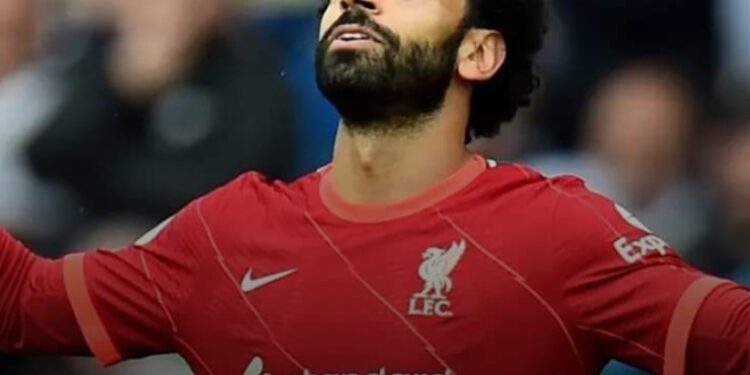 محمد صلاح يقود التشكيل المثالي لدوري أبطال أوروبا