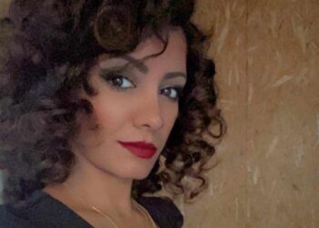 أناشيدُ شعبية …