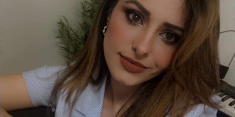 « شجرة » بقلم ..أصالة لمع