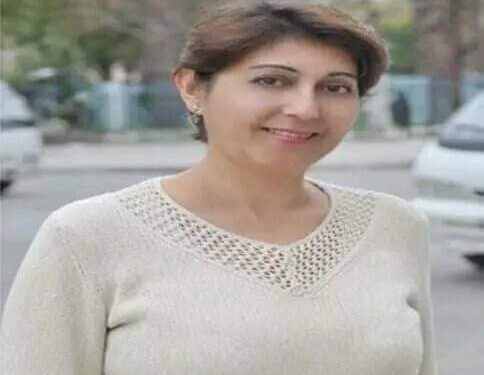 انا امرأة مضرّجة بالصخر …