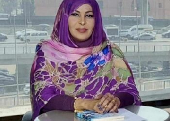 هنا  لا يُضايقُني أيُّ شيءْ …