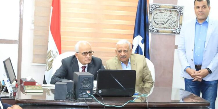 وزير التربية والتعليم فى زيارة مفاجئة لمحافظة السويس