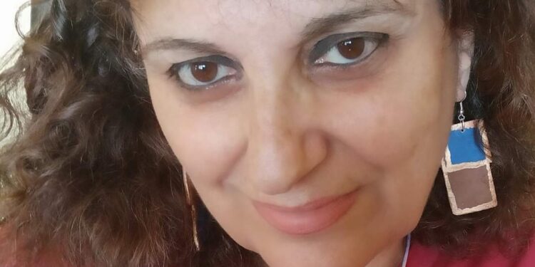 لحظةُ لقائي بكَ