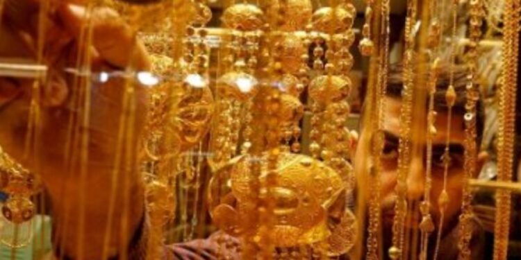 سكرتير «شعبة الذهب» يتوقع استمرار تراجع الأسعار قبل العيد
