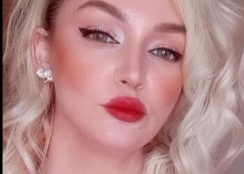 حين أقول لك : ارسم لي بحراً