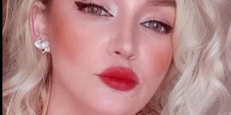 حين أقول لك : ارسم لي بحراً