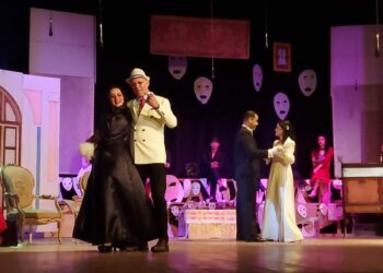 ختام العرض المسرحي “حفلة مانيكان” بثقافة بورسعيد …