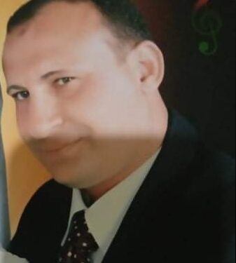 يسطع من قلبك نور يملأ أركاني