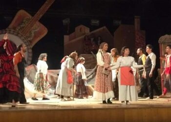 قومية دمياط تعرض “الحصيد والمنجل” بمسرح ثقافة دمياط الجديدة